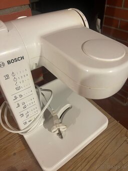 BOSCH MUM4427 - 3