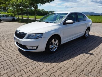Škoda Octavia 3 2.0tdi 110kw - 3