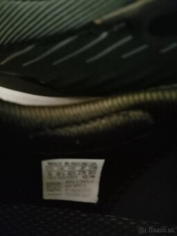 Pánske tenisky Adidas za 10e - 3