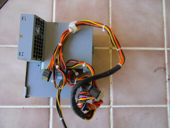 Predam PC zdroje - 3