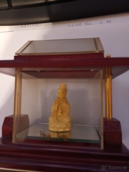 Zlatá soška Budhu - 3