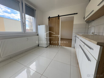 1 izbový byt na Hradnej do prenájmu - 3