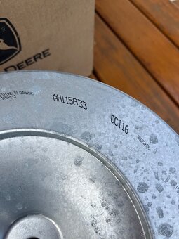 AH115833 vzduchový filter kabíny John Deere - 3