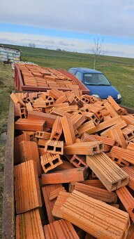 Predám tehlu kantovka - 3