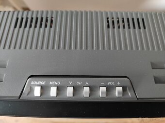 Predám starší LCD TV MIRAI 32" - 3