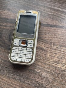 Nokia 7360 - 3