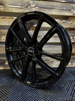 Audi Q5, SQ5 80A - orig.  ALU disky 5x112 R20 - 3