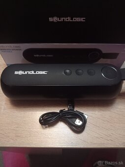 Moderný bluetooth reproduktor s rádiom - 3