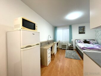ÚTULNÁ A ELEGANTNÁ GARSÓNKA NA KRAMÁROCH, GUOTHOVA - 3