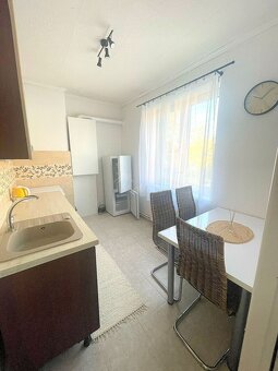 PREDAJ 2 izb BYT 57m² Strojarenska Partizánske - 3