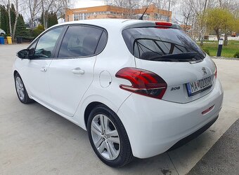 Peugeot 208 1.2 PureTech Style - 3