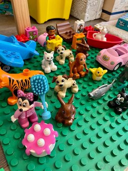 LEGO DUPLO Safari + box kociek + podložka (200 dielov) - 3