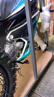 Stark varg, et moto , surron, elektrické enduro, crossrg - 3