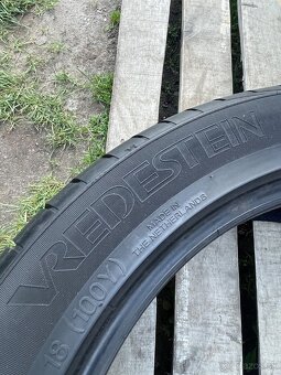 Vredestein 245/45 R18 4x=300e - 3