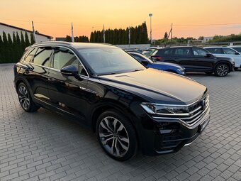 Volkswagen Touareg 3.0d V6 286PS R-line Individual 4Motion - 3