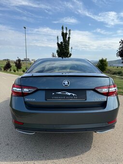 Škoda Superb Sport-Line 2.0 TDI DSG DCC/ACC - 3