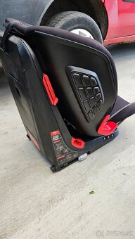 Chicco Akita Fix 9-36kg - 3