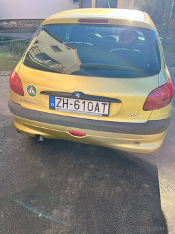 Peugeot 206 - 3