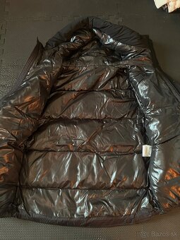 Moncler Cierny kabat - 3