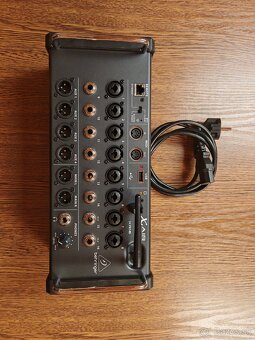 Behringer X Air 12 a  X Air 16 - 3