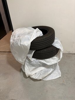 GoodYear 215/60 R17 letné - 3