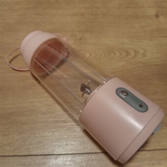 Prenosný mixér ružový - 3