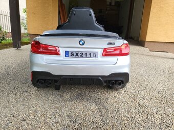 Predám detské autíčko BMW - 3