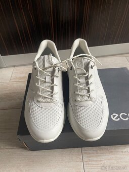Ecco topanky nove 41 uk 7,5 - 3