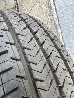 Letné pneumatiky MICHELIN Agilis 215/60R17C - 3