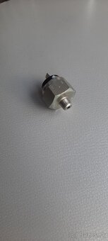 Čidlo tlaku oleja škoda 1000mb 100l 110l 105l 120l 125l - 3