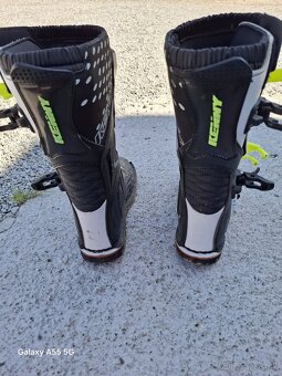 PREDAM DETSKE MOTOCROSSOVE CIZMY KENNY - 3