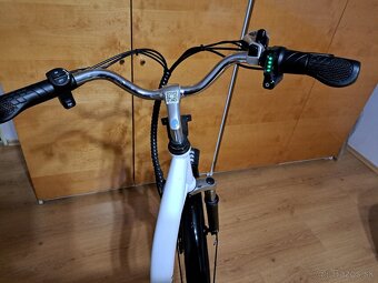 Dámsky elektrobicykel - 3