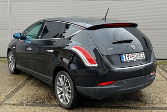 Lancia Delta - 3