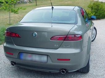 Alfa Romeo 159 2.4 JTDm - 3