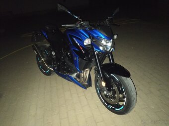 Suzuki gsx-s - 3