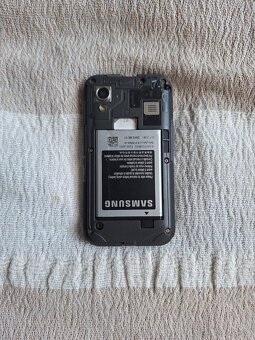 Samsung galaxy ACE la fleur edícia plne funkčný stav vid fot - 3