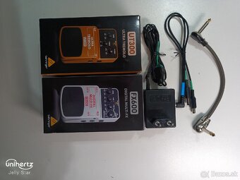 Gitarové Efekty BEHRINGER 2X - 3