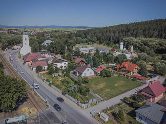 Rezervované:Príjemný rodinný dom a pozemok vo Veľkej Lomnici - 3