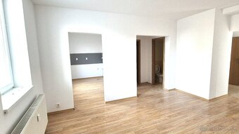 Veľký 2 - izbový byt s garážou v obci KURIMA - 3