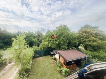 Chata ako stvorená na oddych aj bývanie – Kaluža, len pár mi - 3