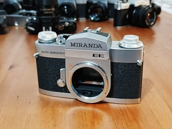 Hist. fotoaparáty pro sběratele-Fujica, Konica, Exakta... - 3