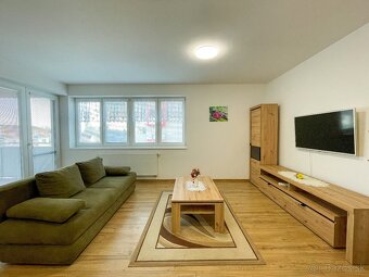 Dvojizbový byt s balkónom na prenájom, Vráble - 3