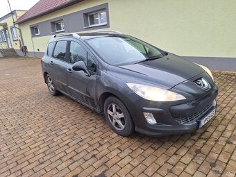 PEUGEOT 308 SW 1,6 BENZÍN AUTOMAT NOVÁ STK,EK 12/2027 - 3