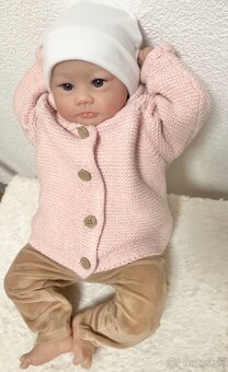 Realistická bábika Viktorka - 3