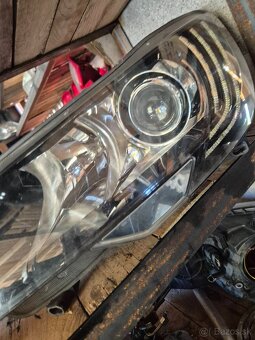 Bixenón Škoda Superb 2, facelift - 3