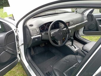 Opel Vectra 3.0 V6 - 3