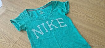 Nike damske tricko - 3