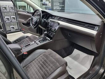 Predám VW Passat Variant 2.0 TDI, Highline, Automat - 3