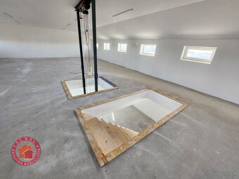 600 m2 SKLADOVÁ HALA - SENEC - 3