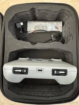 Predám ovládač na dron DJI 3 Mini DJI RC-N3 - 3
